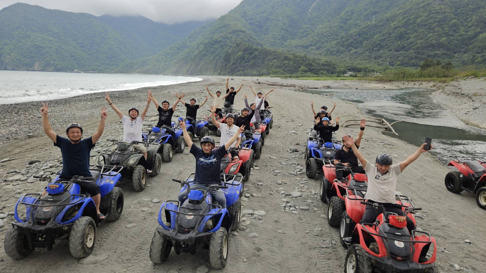 露境東岳探險渡假營地